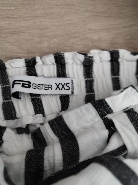 Trojštvrťové nohavice, xs