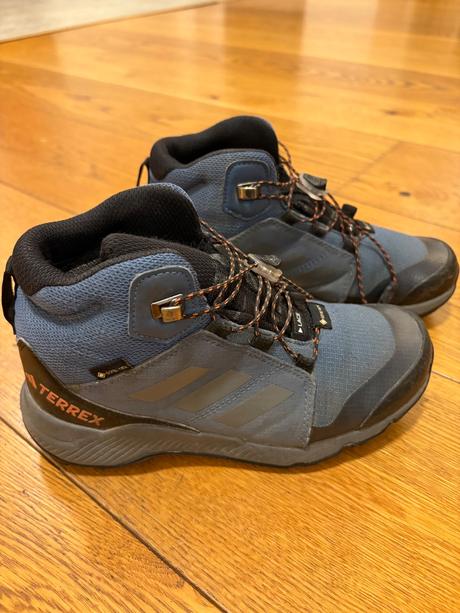 Turistické topánky adidas terrex, adidas,33