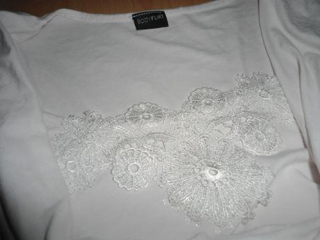 Bledunko-ruzove tricko, l