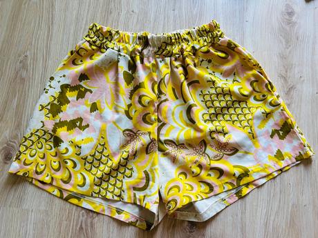 Krásny letný komplet značky green apple, 