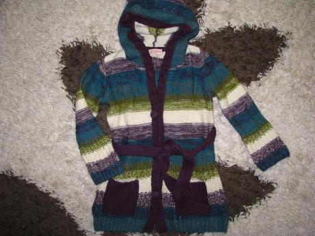 Teplučký svetrík, in extenso,116