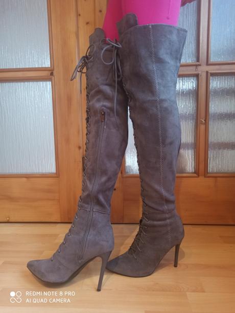 Semišové čižmy, 40