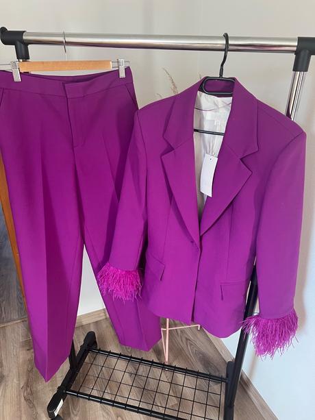 Zara viralny sakovy komplet s perím, zara,s