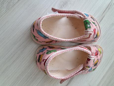 Manik papučky, manik,25