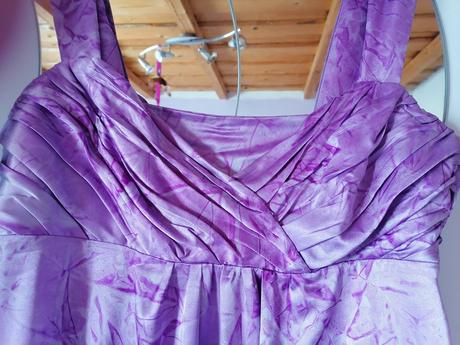 Spoločenské saty, xl