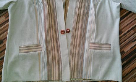 Blúzka alebo sako, 50