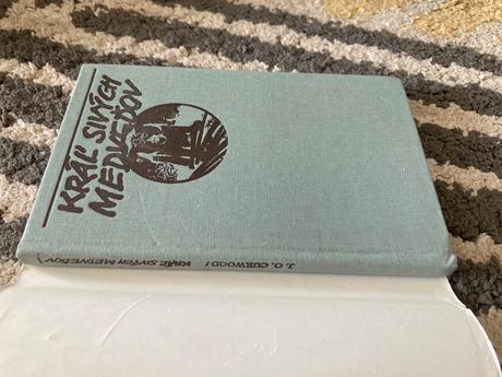 Kráľ sivých medveďov (1991),