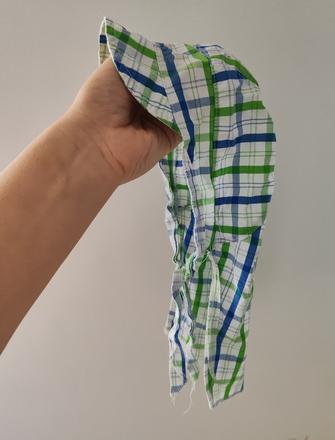 Šatka na hlávku, 74