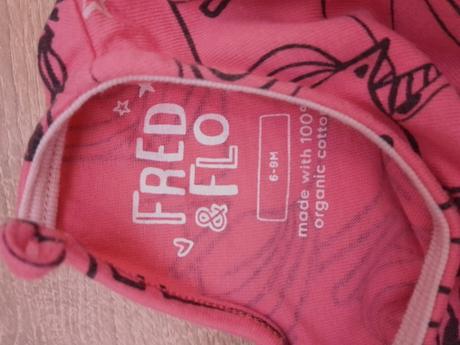 Dievčenské šaty, 74