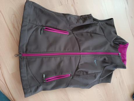 Vesta športová, nike,xs