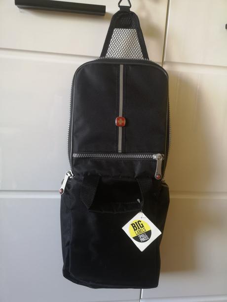 Wenger kozmetická taška na zavesenie, 