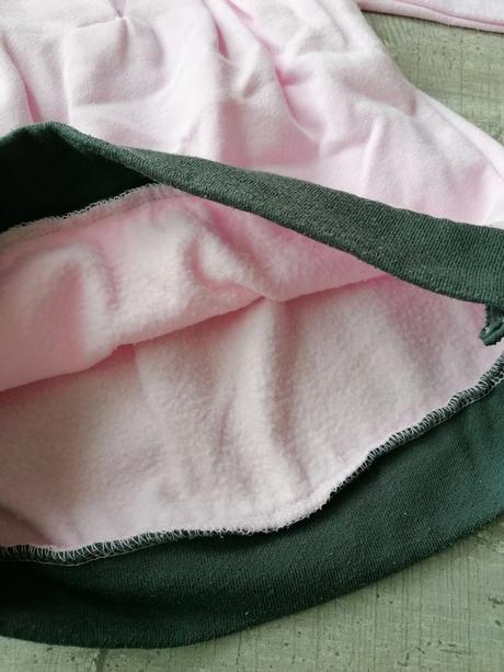 Ružová mikinka s mašlou, 86