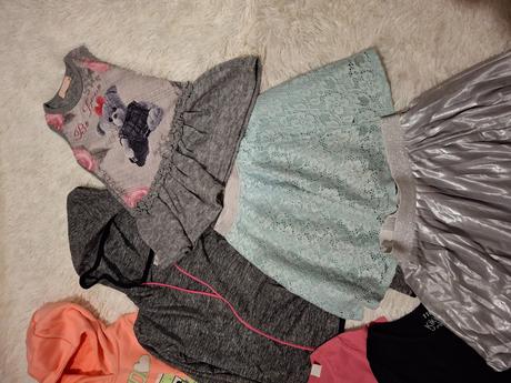 Balík oblečenia, 104–116