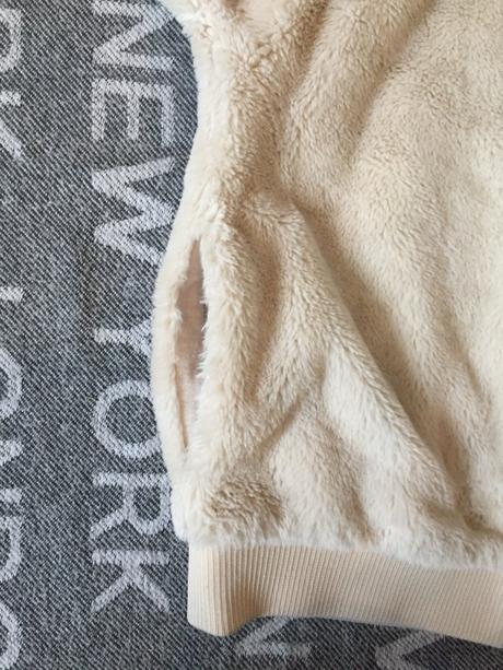 Dievcenska bunda 10-11 rokov, f&f,146