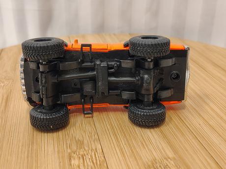 Zber retro model ford f-series 4x4 rebels, maisto,