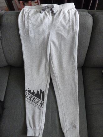 Tepláky, pepperts,158