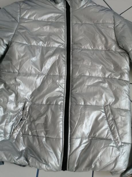 Strieborná bunda, 170