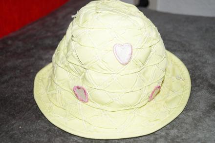 Zelenkavy klobucik so srdieckami, george,92