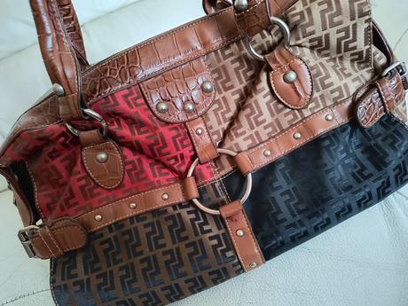 Krásna trendová kabelka,