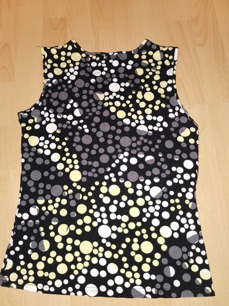 Cierne tricko bodky, xs
