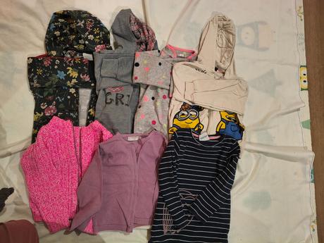 Balík oblečenia vo veľkosti 104, 104–116