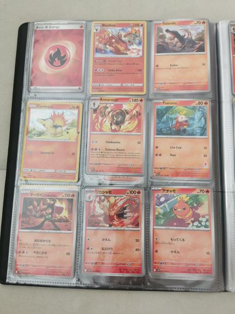 Krásny pokémon album a4 plný kariet+darček,