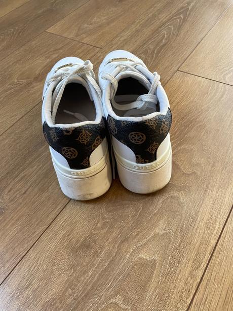 Guess tenisky, guess,38