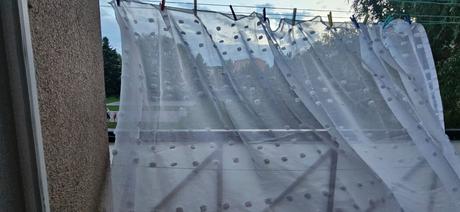 Dlhá balkonova zaclona, 