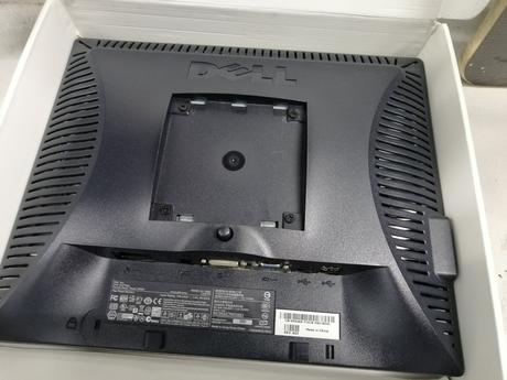 Monitor dell model 1704fpt, dell