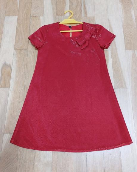 Šaty madzi veľkosť 128- 134, 128