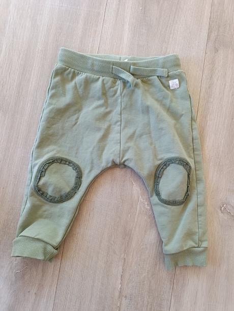 Lindex tepláky, lindex,74