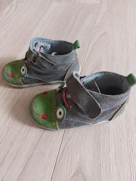 Tenisky bare bear, 22