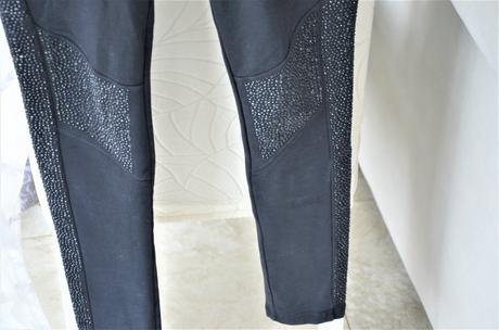 Legíny s kamienkami-m, m