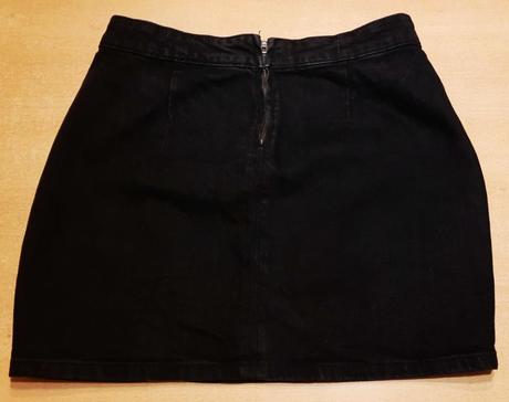 Predám riflovú minisukňu bershka veľ.36(s), bershka,s