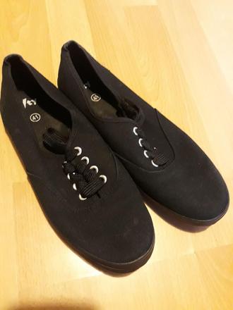 Plátené tenisky, 41