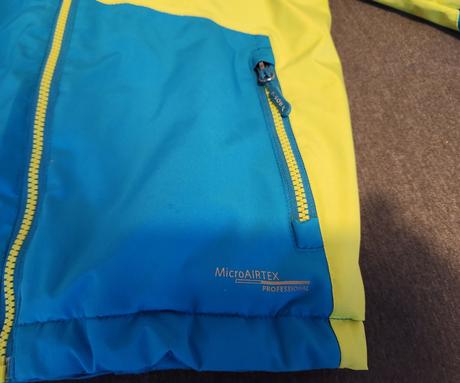 Rossi bunda 146, 146