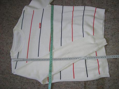 1446. prúž. pulóver/tričko, m