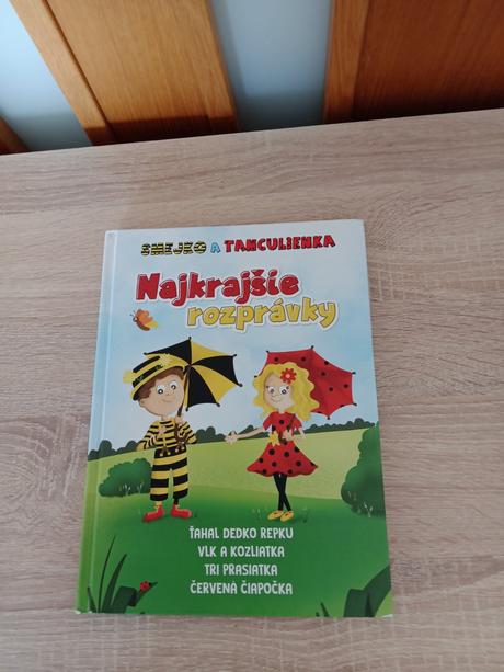 Knižka smejko a tanculienka-najkrajsie rozprávky, 
