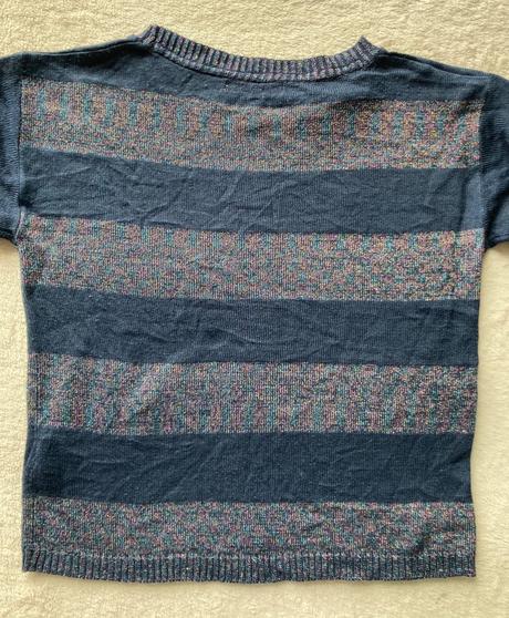 Pásikavý pulovrík, 140