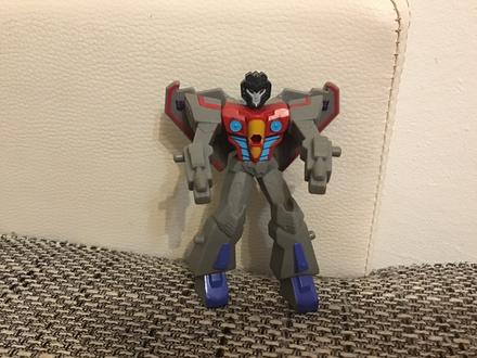 Postavička plastová,