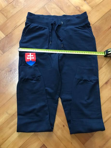 Dámska tepláková súprava slovakia, s