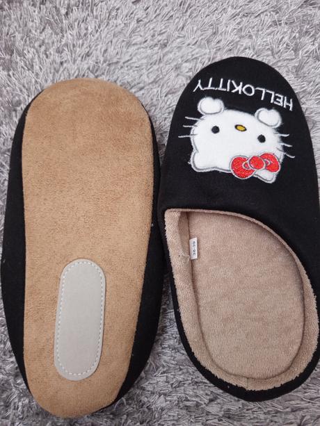 Čierne papučky hello kitty, 38