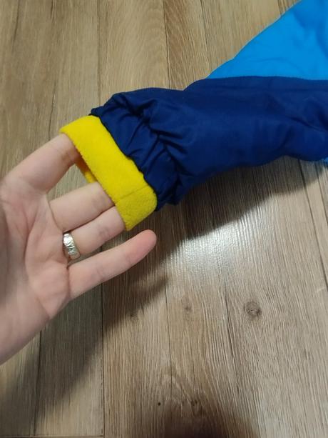 Overal do snehu, lupilu,80