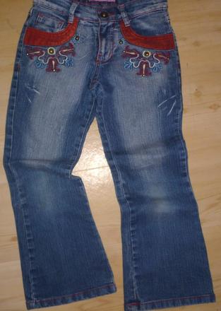 Rifle s vyšívaním, 128