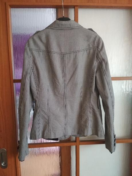 Sako amisu, amisu,38