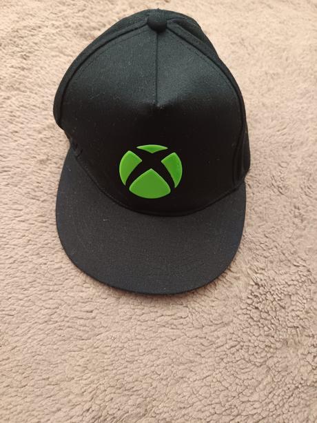 Šiltačka x-box-nová nenosená, 