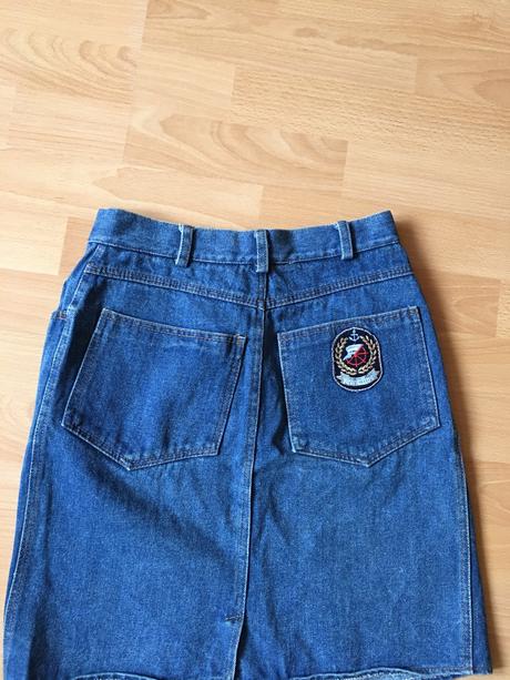 Rifľová sukňa, 164