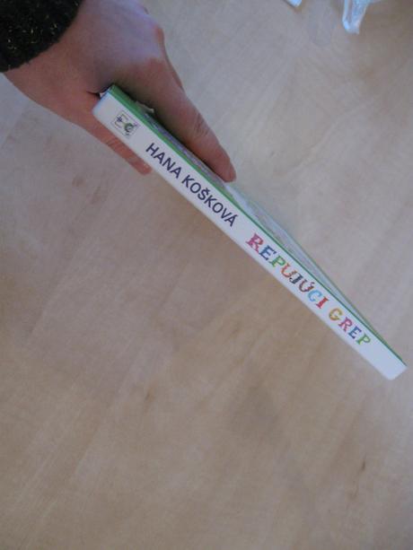 Knižka repujúci grep,