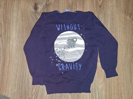 Nenoseny pulovrik, 122