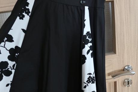 Čierne šaty, 42 / l